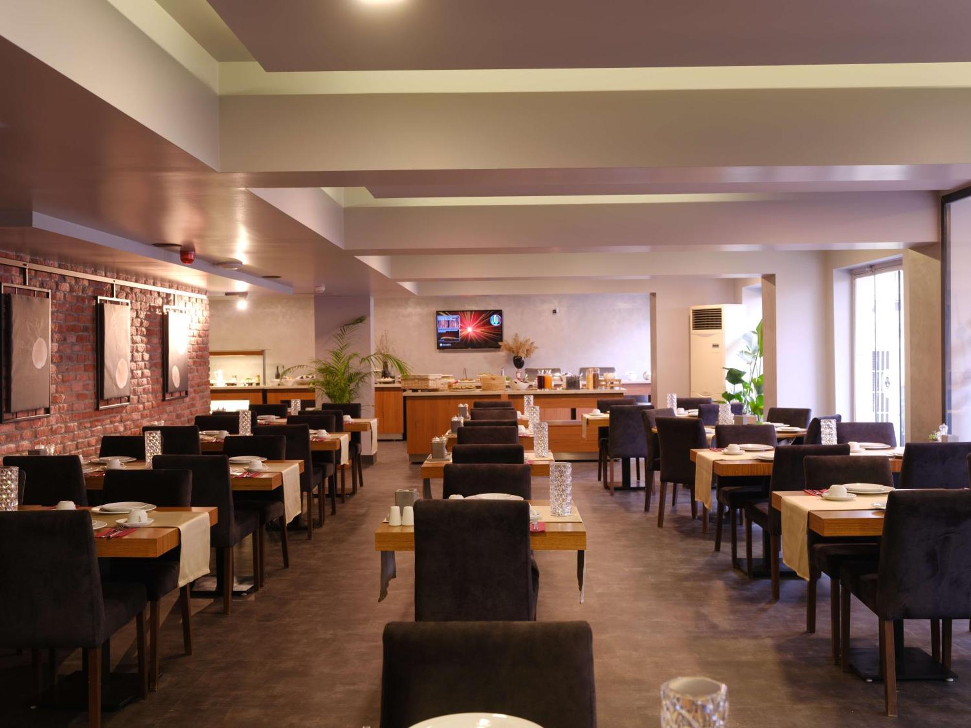 Sennacity Hotel Eskişehir Zewnętrze zdjęcie